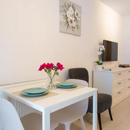 Hills - With Balcony & View Bucharest