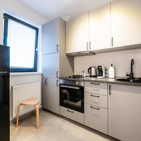 Hills - With Balcony & View Bukarest