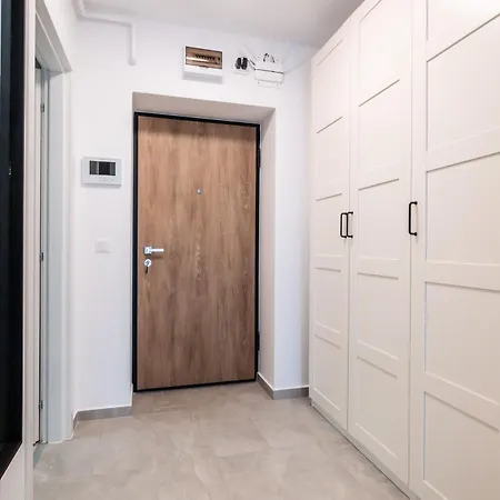 Hills - With Balcony & View Apartament *