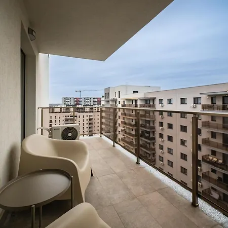 Hills - With Balcony & View Bukareszt