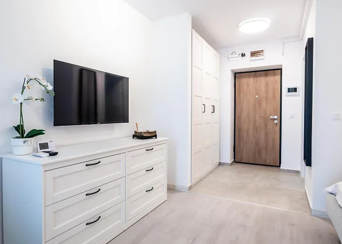 Apartament Hills - With Balcony & View Bucureşti