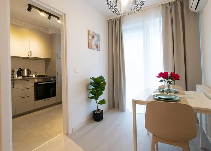 Hills - With Balcony & View Apartment *