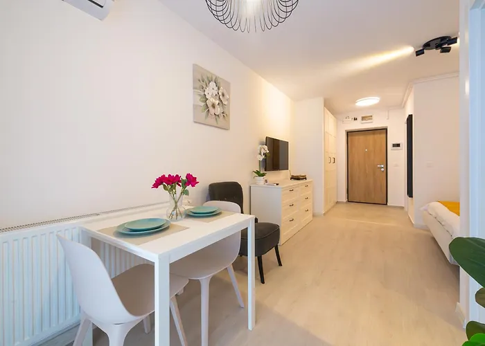 Hills - With Balcony & View *