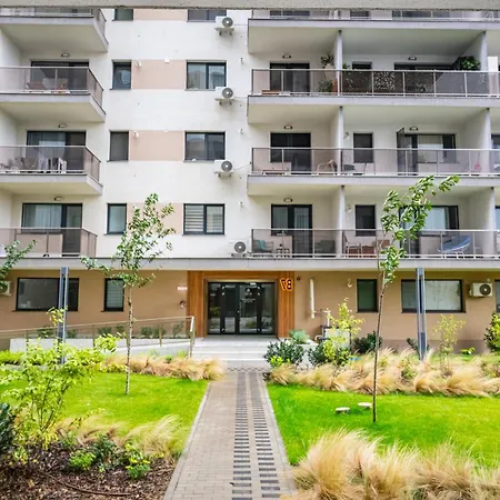 Hills - With Balcony & View Апартаменты